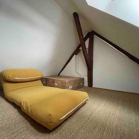 Logement Centre Ville 1 A 4 Chambres Alençon Dış mekan fotoğraf