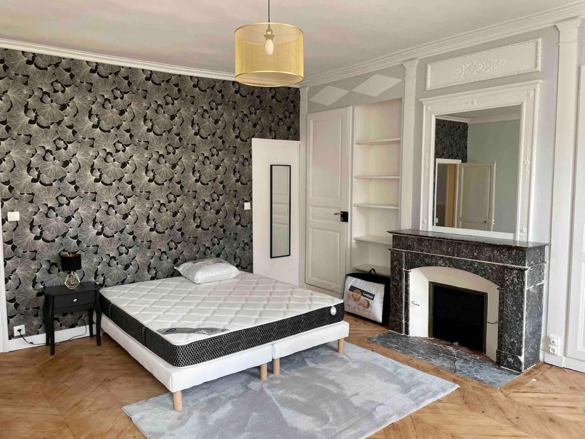 Logement Centre Ville 1 A 4 Chambres Alençon Dış mekan fotoğraf