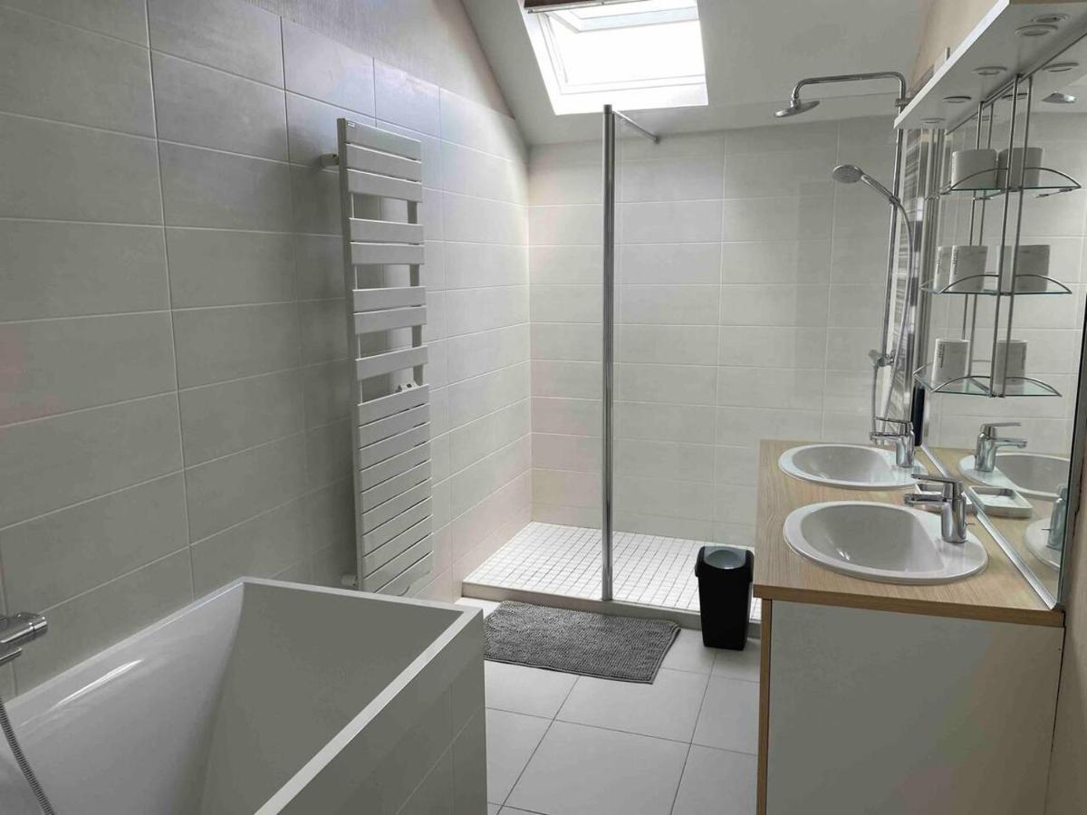 Logement Centre Ville 1 A 4 Chambres Alençon Dış mekan fotoğraf